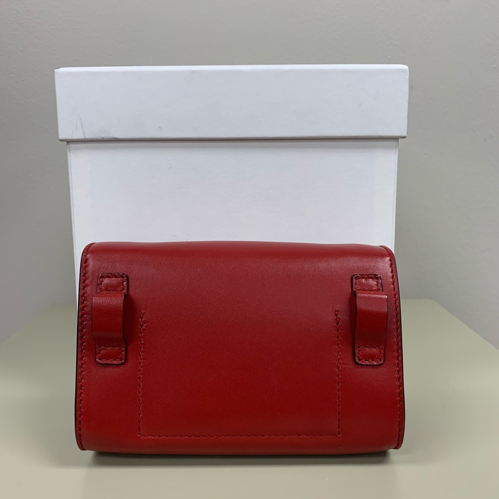 Oscar de la Renta Red Clutch - Picture 4 of 7